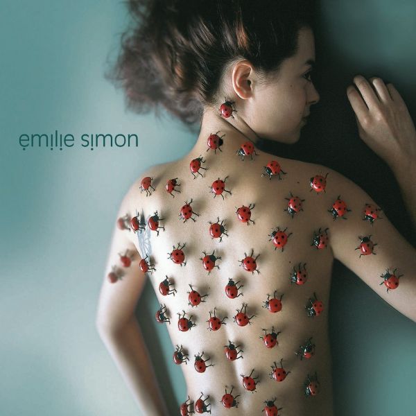 Archivo:Emilie Simon - 2003 - Emilie Simon.jpg