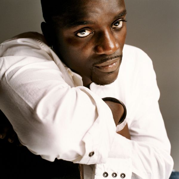 Archivo:Akon.jpg