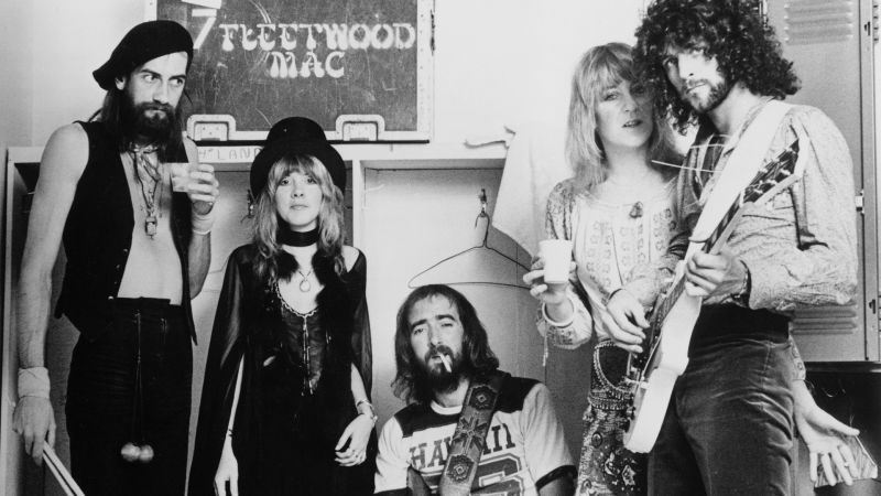Archivo:Fleetwood Mac background.jpg